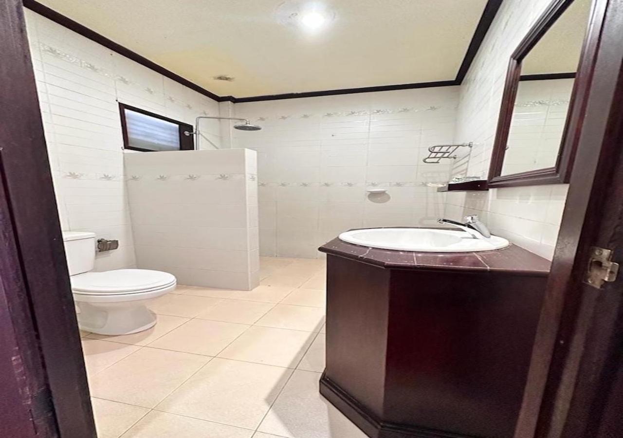 Y Not Lao Villa Luangprabang Kültér fotó